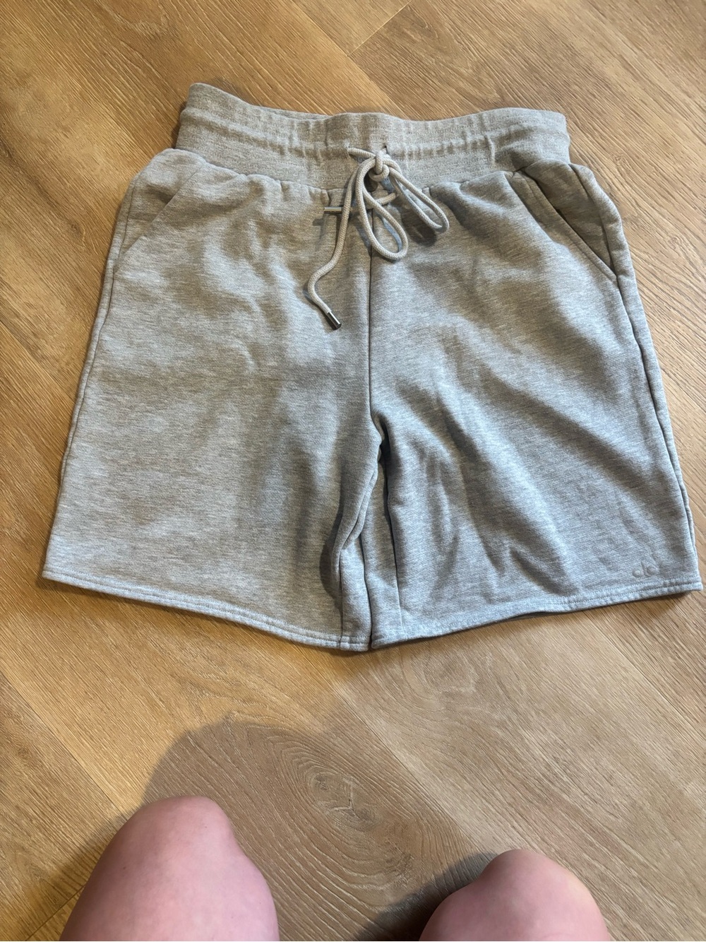 Men's Gray Drawstring Alo Athletic Shorts